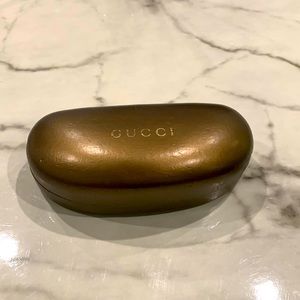 Beautiful stylish Gucci sunglasses!